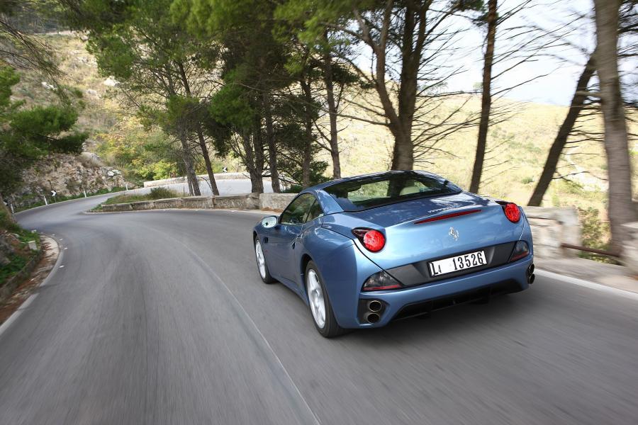  Ferrari California 2008 года  (фото 31 из 225)